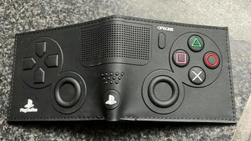 Playstation controller portemonnee beschikbaar voor biedingen