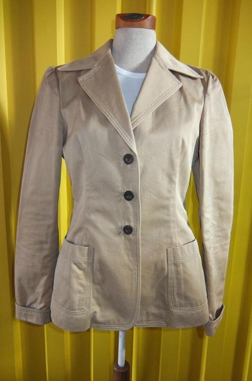 Ralph Lauren champagne kleurig jasje maat 36, Kleding | Dames, Jasjes, Kostuums en Pakken, Zo goed als nieuw, Jasje, Maat 36 (S)
