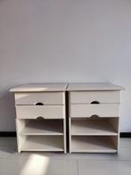 Twee witte houten nachtkastjes / Two white bedside table, Ophalen, Minder dan 45 cm, 55 tot 70 cm, Zo goed als nieuw