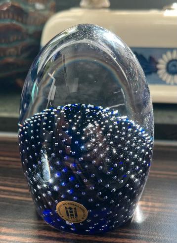 Kristallen oude Boheemse blauwe paperweight/ presse papier beschikbaar voor biedingen