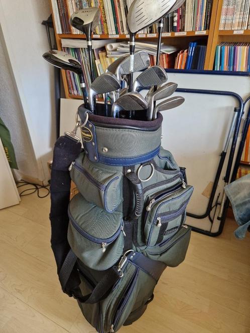 golfsticks met een golftas, Sport en Fitness, Golf, Gebruikt, Tas, Overige merken, Ophalen