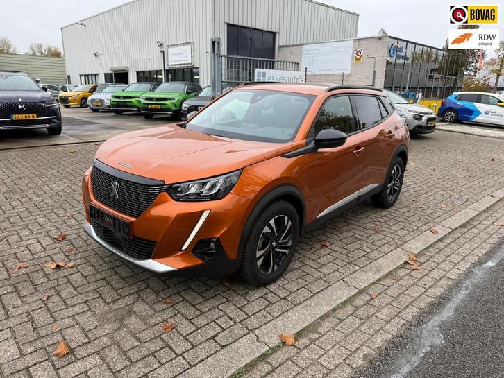Peugeot 2008 1.2 PureTech Allure, Navi, 12 mnd Garantie Deal, Auto's, Peugeot, Bedrijf, Te koop, ABS, Achteruitrijcamera, Airbags