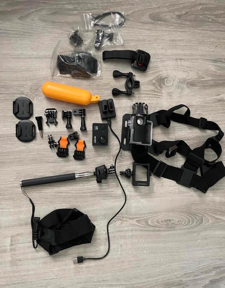 Eken h9r Camera met Accessoires zonder geheugenkaart, Audio, Tv en Foto, Actiecamera's, Gebruikt, GoPro, Ophalen of Verzenden