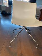 Arper catifa draai (eetkamer) stoelen, Kunststof, Gebruikt, Wit, Design