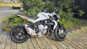 MV Agusta Brutale 675  beschikbaar voor biedingen