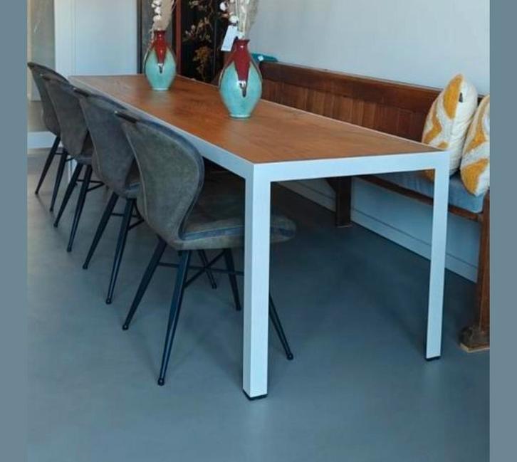 Maatwerk eetafel Staal /hout  300x75, Huis en Inrichting, Tafels | Eettafels, Zo goed als nieuw, 50 tot 100 cm, 200 cm of meer
