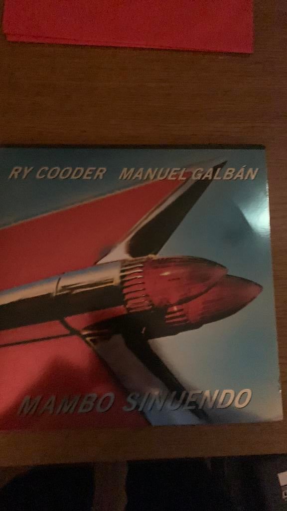 Ry Cooder en Manuel Galban - Mambo Sinuendo, Ophalen of Verzenden, Zo goed als nieuw, Overige formaten, Poprock