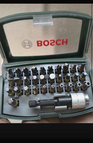 Bosch 32 delige schroefbitset beschikbaar voor biedingen
