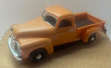 1:24 Plastic Model Chevrolet Pick-up 1950  beschikbaar voor biedingen