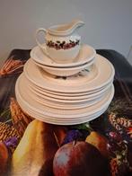 Wedgwood Briar Rose Servies, Huis en Inrichting, Keuken | Servies, Ophalen, Gebruikt, Bord(en), Wedgwood