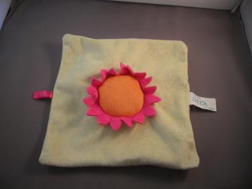 bloem doekje groen roze oranje velours rammel knisper in beschikbaar voor biedingen