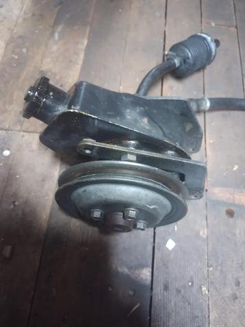 Stuurpomp stuurbekrachtigingspomp Volvo 240 740 760 oud type beschikbaar voor biedingen