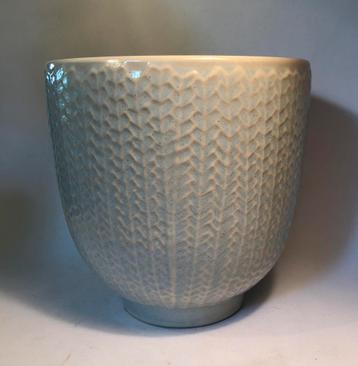Mooie plantenpot, keramiek, lichtblauw, 16,5 cm hoog. beschikbaar voor biedingen