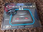Sega Mega Drive II in Doos - Compleet!, Spelcomputers en Games, Spelcomputers | Sega, Mega Drive, Met 2 controllers, Ophalen of Verzenden