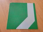 H222=Lego grondplaat, hoekje eraf, Lego, Lego, Gebruikt, Lego