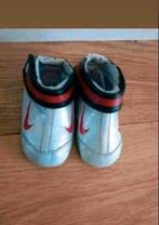 Nike grijze schoenen maat 19.5, Schoentjes, Jongetje of Meisje, Ophalen of Verzenden, Zo goed als nieuw