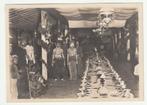 Religieuze maaltijd selamatan op een Javaanse bruiloft, Gebruikt, Verzenden, Foto, Voor 1940