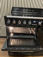 Luxe Smeg Inductie Fornuis zwart hoogglans met 3 ovens 90 cm, Fornello Esperta, Ophalen of Verzenden, Zo goed als nieuw, Energieklasse A of zuiniger