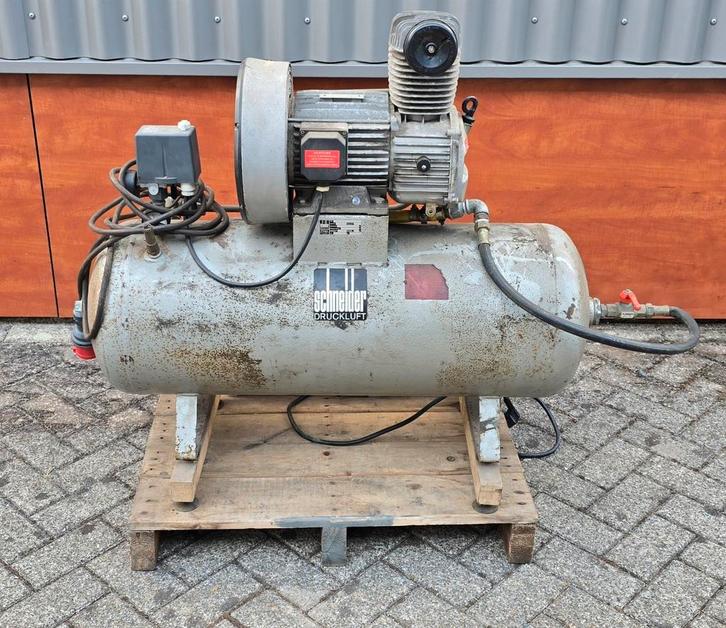 Schneider compressor 380v, Doe-het-zelf en Verbouw, Compressors, Gebruikt, 100 liter of meer, Ophalen