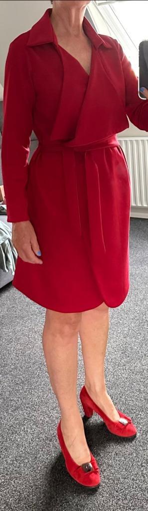 Mantel Addy van den Krommenacker S, Kleding | Dames, Gelegenheidskleding, Nieuw, Overige typen, Maat 36 (S), Rood, Ophalen of Verzenden