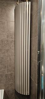 Vasco design radiator badkamer, Zo goed als nieuw, Ophalen