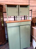 Kast met twee nachtkastjes, Ophalen, Gebruikt