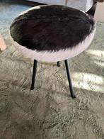 Koeienhuid krukje, Ophalen of Verzenden, Zo goed als nieuw, Hout