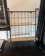 Industriële wandrek met houten planken, Ophalen, Gebruikt