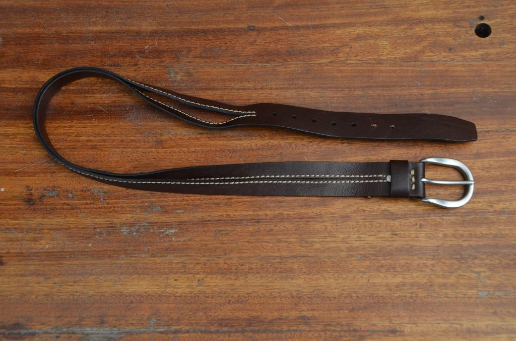 mooie nieuwe bruine leren riem maat 105, Nieuw, Tailleriem, Ophalen of Verzenden, 3 tot 5 cm