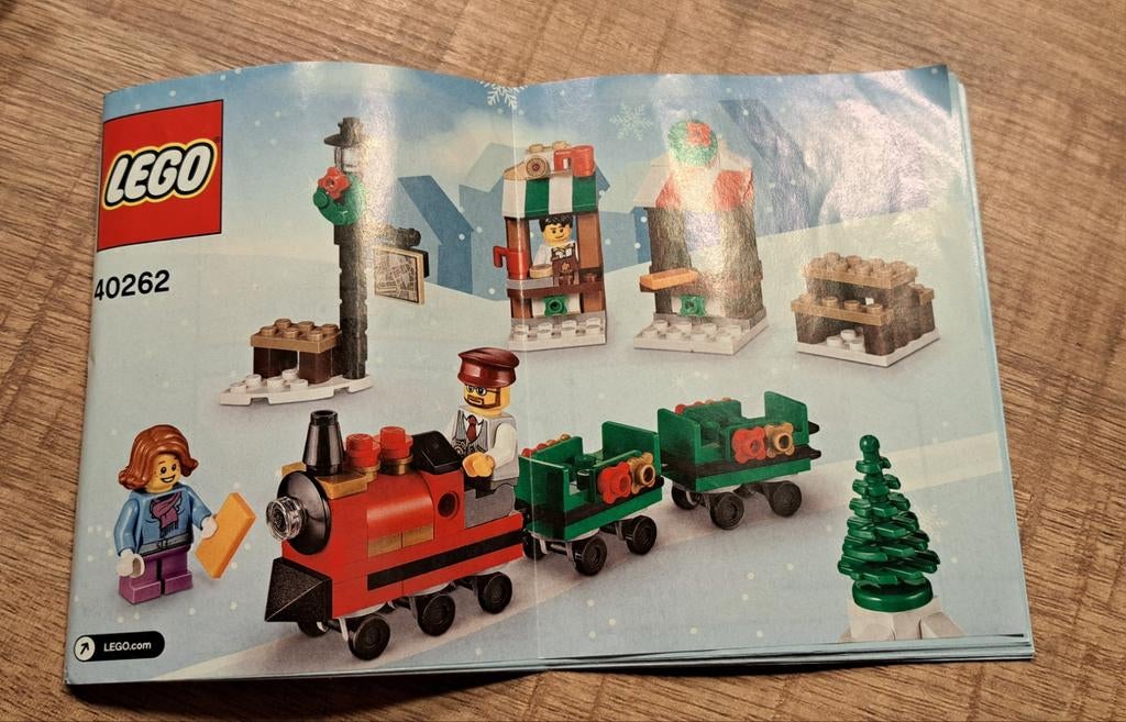 LEGO 40262 Kersttrein - Limited Edition, Kinderen en Baby's, Speelgoed | Duplo en Lego, Ophalen of Verzenden, Zo goed als nieuw