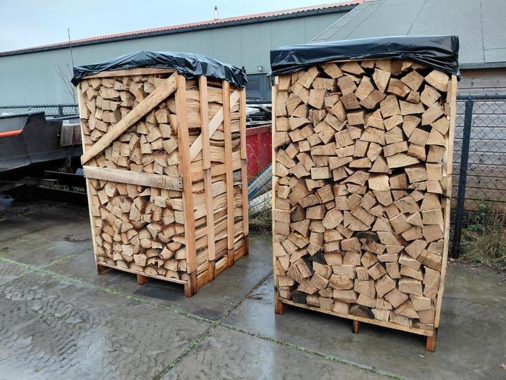 Eiken haardhout. Restvocht ongeveer 30%., Tuin en Terras, Haardhout, Ophalen