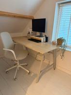 IKEA Bureau, bureaustoel en beeldscherm houder - Zo goed als, Huis en Inrichting, Bureaus, Ophalen, Gebruikt, Bureau