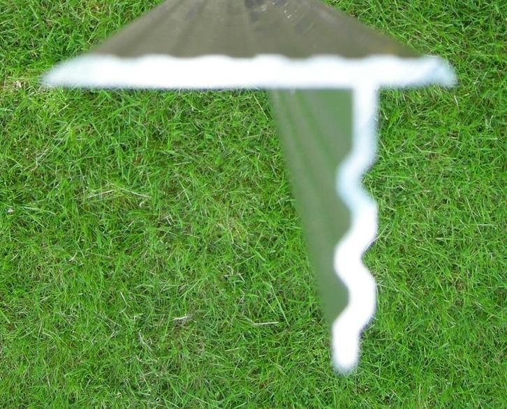 Ongelijkbenig Aluminium Trapneus T-profiel. Nieuw. L=1,35 m., Doe-het-zelf en Verbouw, Plinten en Afwerking, Nieuw, Plinten, Overige materialen