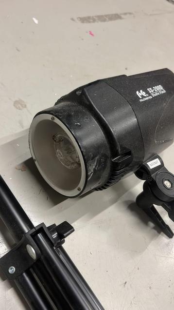 Falcon eyes SS200D studio flitser beschikbaar voor biedingen