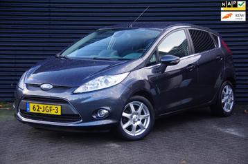 Ford Fiesta 1.6 Ghia | Navi | Cruise | Trekhaak | Clima | beschikbaar voor biedingen