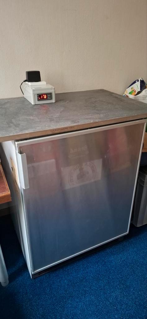 Klimaatkast voor bier/wijn vergisting - STC 1000, Witgoed en Apparatuur, Koelkasten en IJskasten, Gebruikt, Zonder vriesvak, Minder dan 75 liter