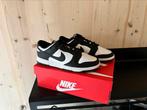 Nike dunk low ‘panda’ maat 43, Kleding | Heren, Schoenen, Nieuw, Ophalen of Verzenden, Sneakers of Gympen, Nike