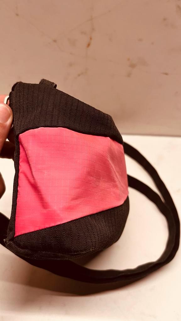 Susan bijl small cross body tas, Sieraden, Tassen en Uiterlijk, Tassen | Schoudertassen, Gebruikt, Overige merken, Zwart, Ophalen of Verzenden