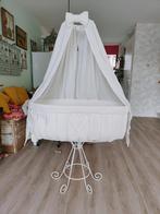 Mooie Wieg met Bekleding naar Wens, Kinderen en Baby's, Babywiegjes en Ledikanten, T, Nieuw, Ophalen of Verzenden, T