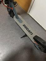 Ducati pro 1 evo max, Fietsen en Brommers, Steps, Ophalen of Verzenden, Zo goed als nieuw, Elektrische step (E-scooter)
