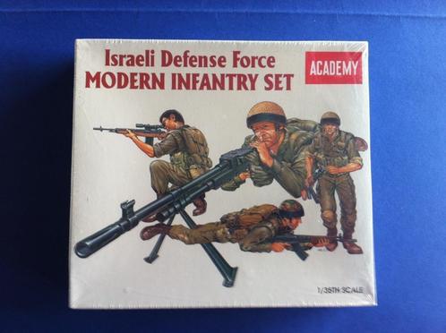 Academy	1368	Israeli Defence Force  Infantry 	1/35 IDF, Hobby en Vrije tijd, Modelbouw | Figuren en Diorama's, Nieuw, 1:35 tot 1:50