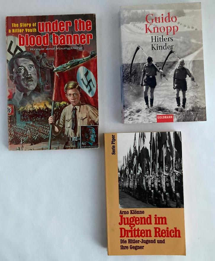 Drie boeken over de Hitlerjugend - Duits en Engelstalig, Boeken, Oorlog en Militair, Gelezen, Overige onderwerpen, Tweede Wereldoorlog
