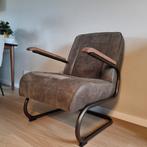Twee fauteuils olijfgroen met houten leuningen, Huis en Inrichting, Fauteuils, Ophalen of Verzenden, Zo goed als nieuw, 75 tot 100 cm