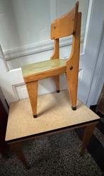 Super leuk antiek kleuterschool setje, Antiek en Kunst, Antiek | Meubels | Stoelen en Banken, Ophalen