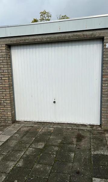 Te Koop Gevraagd Gargebox in Eindhoven beschikbaar voor biedingen