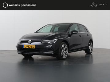 Volkswagen Golf 1.5 eTSI Style | Navigatie | Cruise Control  beschikbaar voor biedingen