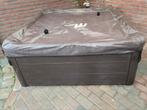 M Spa Jacuzzi 160x160 - Zo goed als nieuw!, Ophalen, Zo goed als nieuw, Filter, Vast