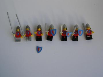 lego poppetjes minifigures van de 677 set ridders
