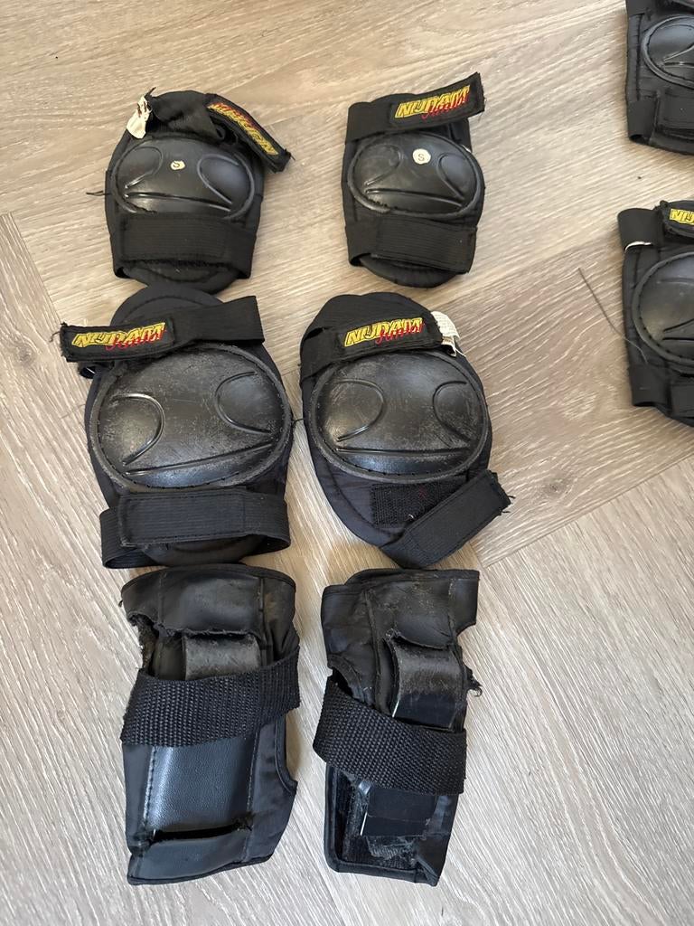 Skeeler bescherming set maat S, Gebruikt, Kinderen, Bescherming, Ophalen