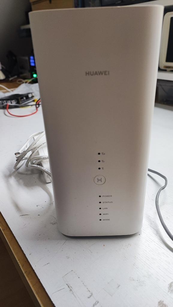 HUAWEI B818-263 CAT19 MIFI 4G Router voor mobiel gebruik, Caravans en Kamperen, Camper-accessoires, Zo goed als nieuw, Ophalen of Verzenden